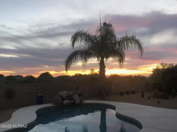 14272 E Whispering Ocotillo Place, Vail, AZ 85641