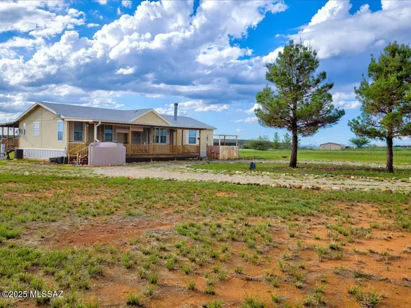 27861 S Wagon Rim Road, Elgin, AZ 85611