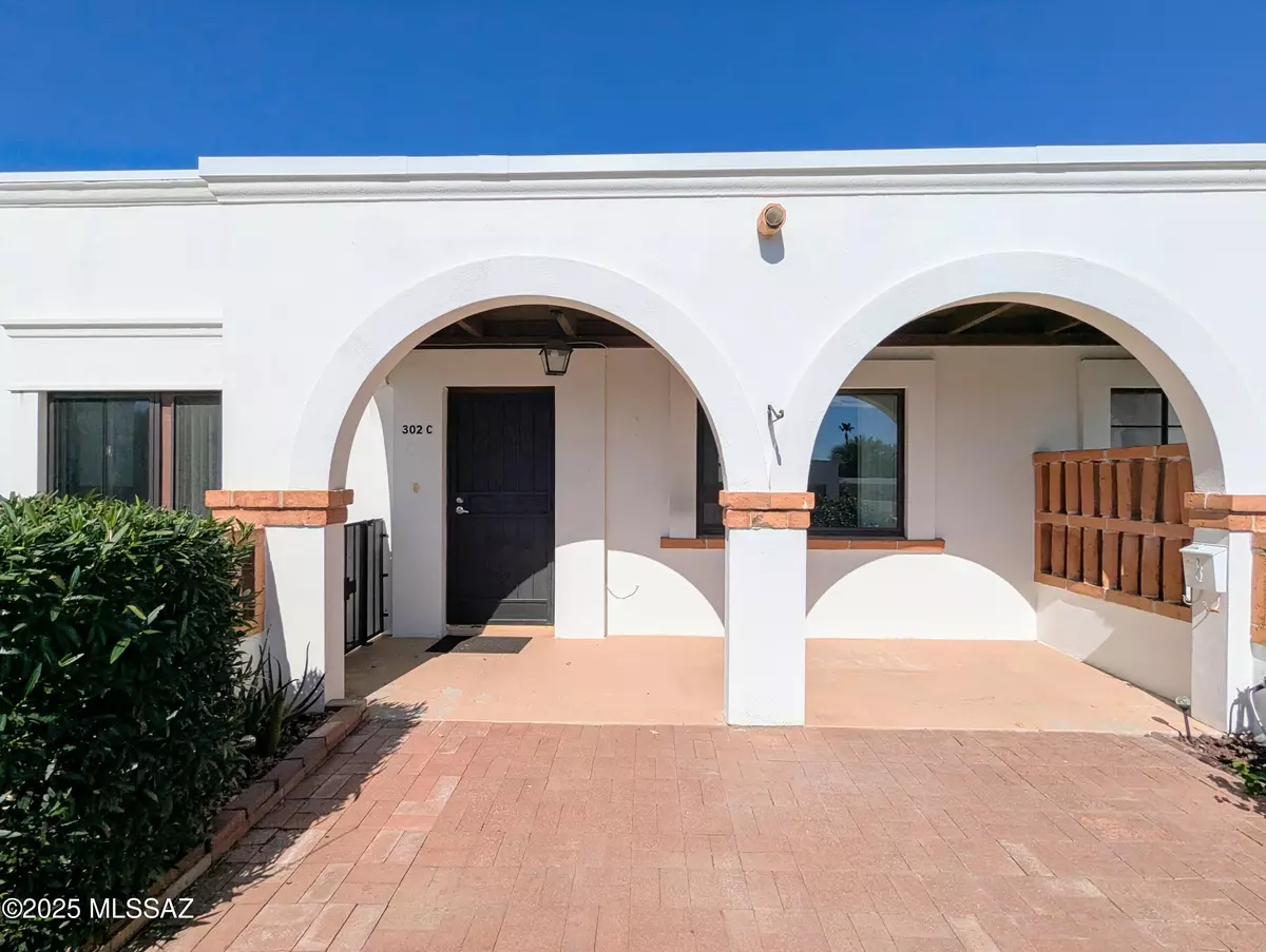Green Valley, AZ 85614,302 S Paseo Lobo #C
