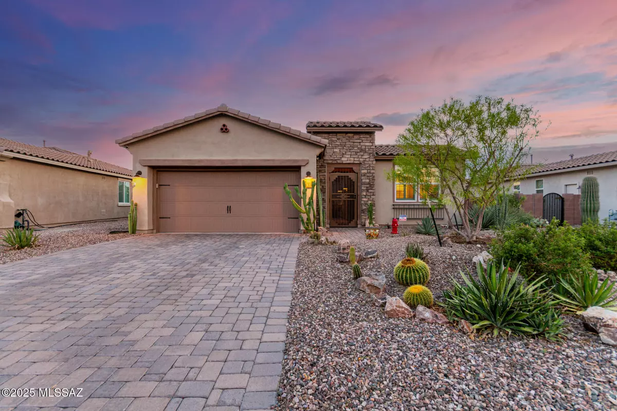 Marana, AZ 85658,7415 W Red Yucca Pass