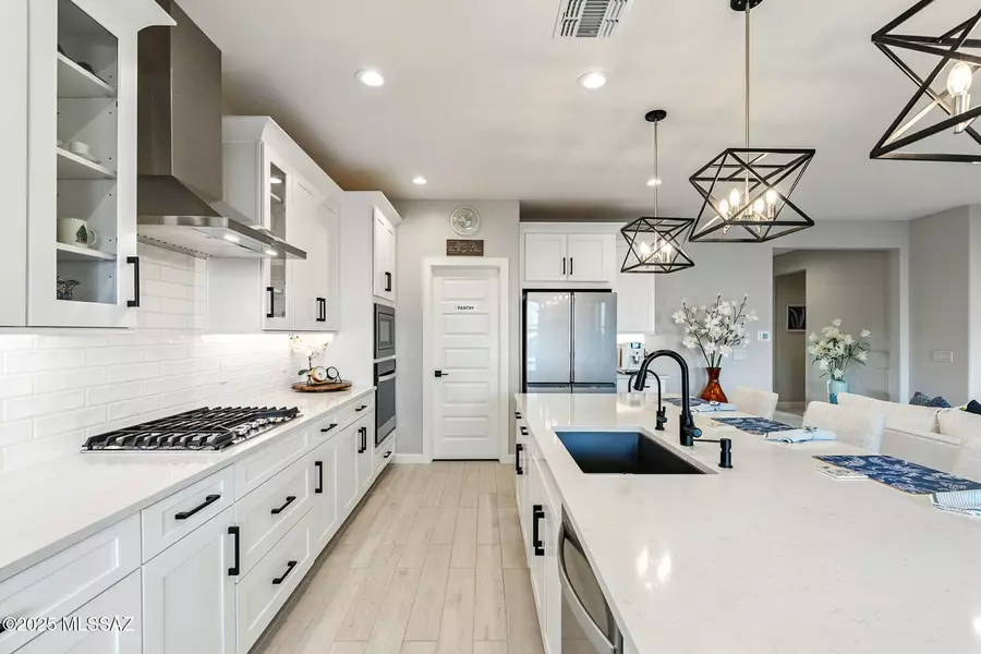 11266 N Gemini Drive, Oro Valley, AZ 85742