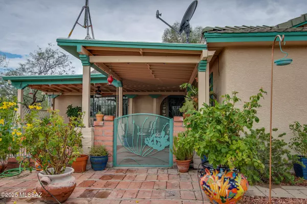 Sahuarita, AZ 85629,17006 S La Canada Drive