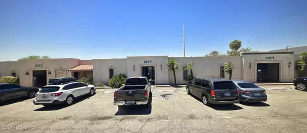 2201 N Camino Principal, Tucson, AZ 85715