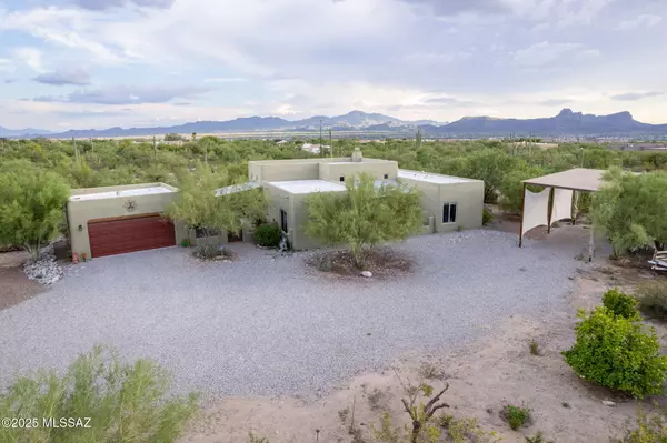 10375 N Blue Bonnet Road, Tucson, AZ 85742