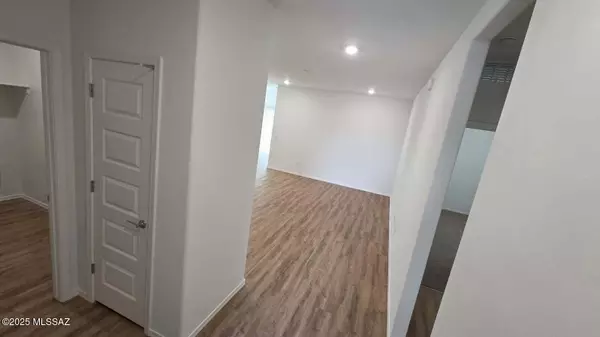 Vail, AZ 85641,1034 S Chatfield Avenue