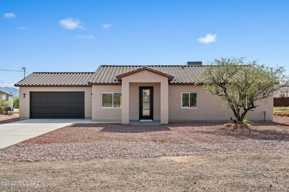 Rio Rico, AZ 85648,1832 Via Nevada