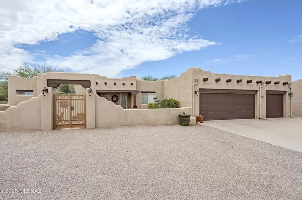 441 N Solar Drive, Vail, AZ 85641