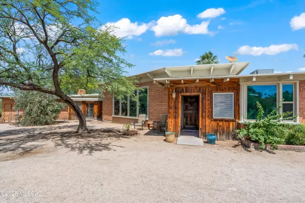 Tucson, AZ 85715,1285 N Speedway Place