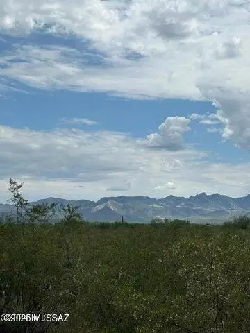 Sahuarita, AZ 85629,5870 E Comsoft Place
