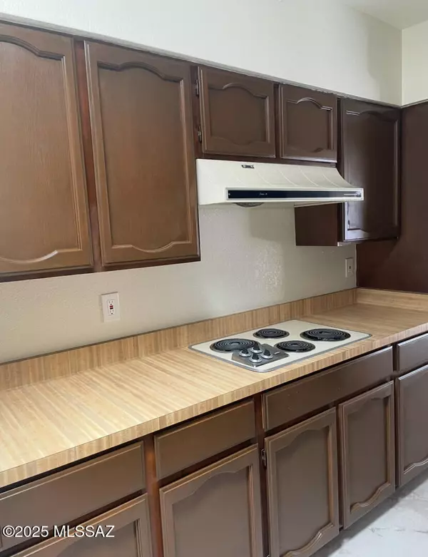 Green Valley, AZ 85622,1501 W Calle Mendoza