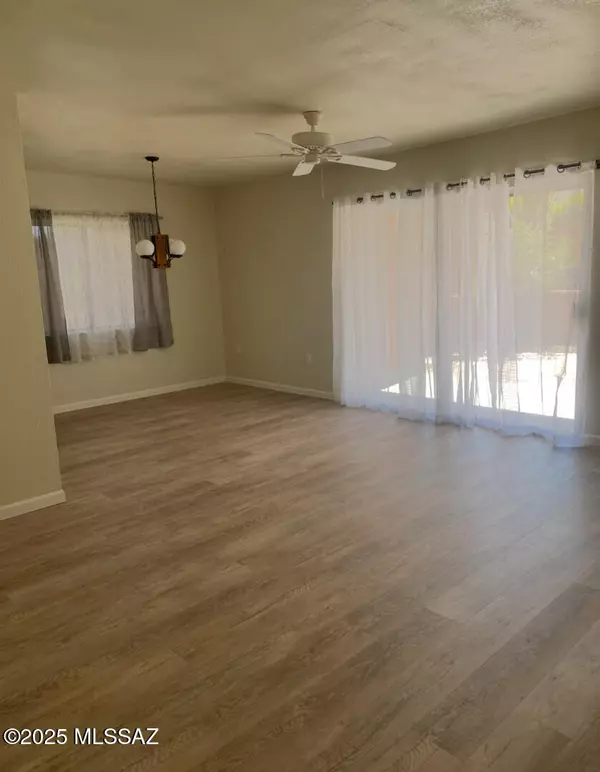 Green Valley, AZ 85622,1501 W Calle Mendoza