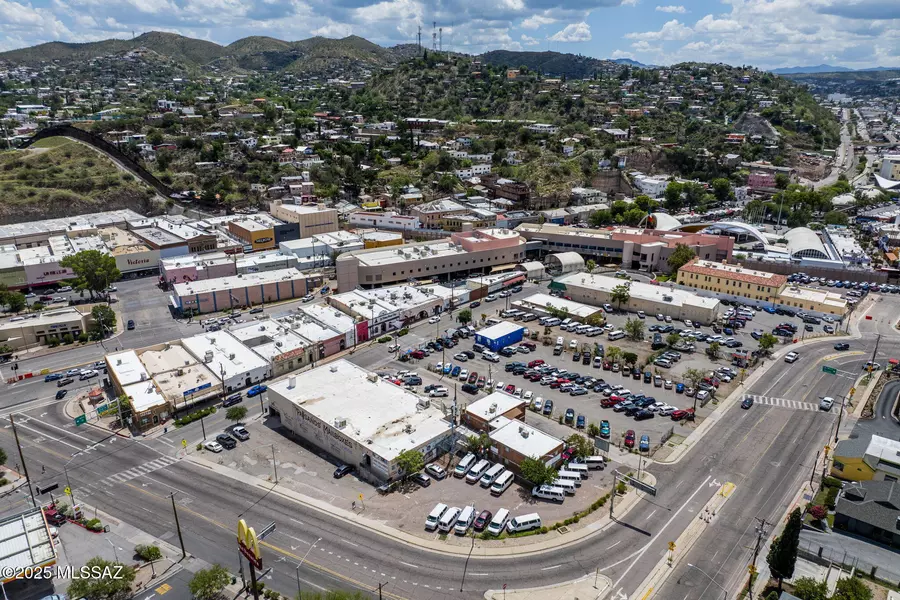 152 N Terrace Avenue, Nogales, AZ 85621