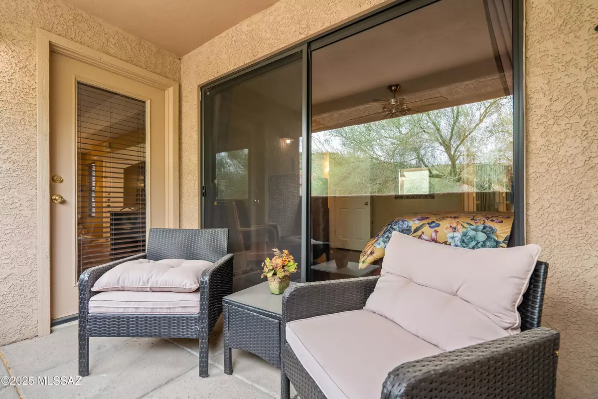 Tucson, AZ 85750,7255 E Snyder Road #2205