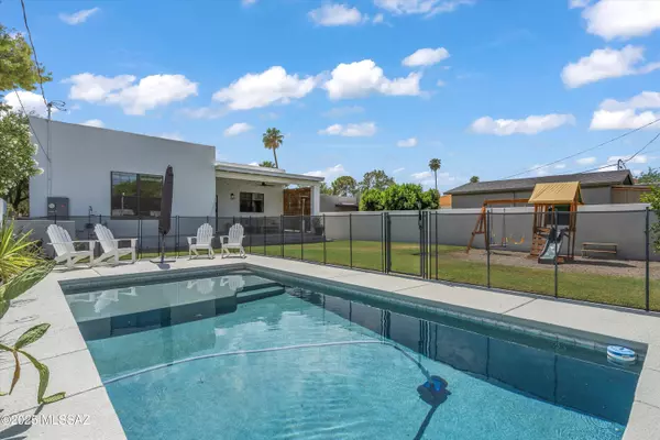 Tucson, AZ 85719,2121 E 2nd Street