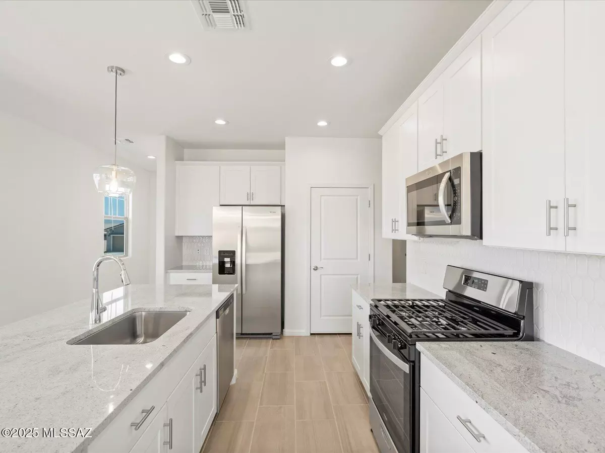 Tucson, AZ 85748,10338 E Red Slate Place