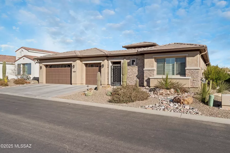32227 S Cattle Trail, Oracle, AZ 85623