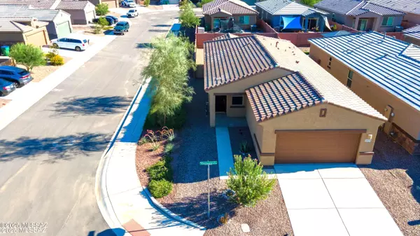 11835 W Charismatic Drive, Marana, AZ 85653