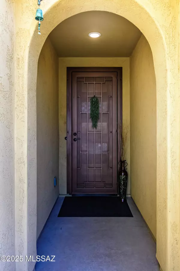 Green Valley, AZ 85614,1618 E Horned Lark Drive