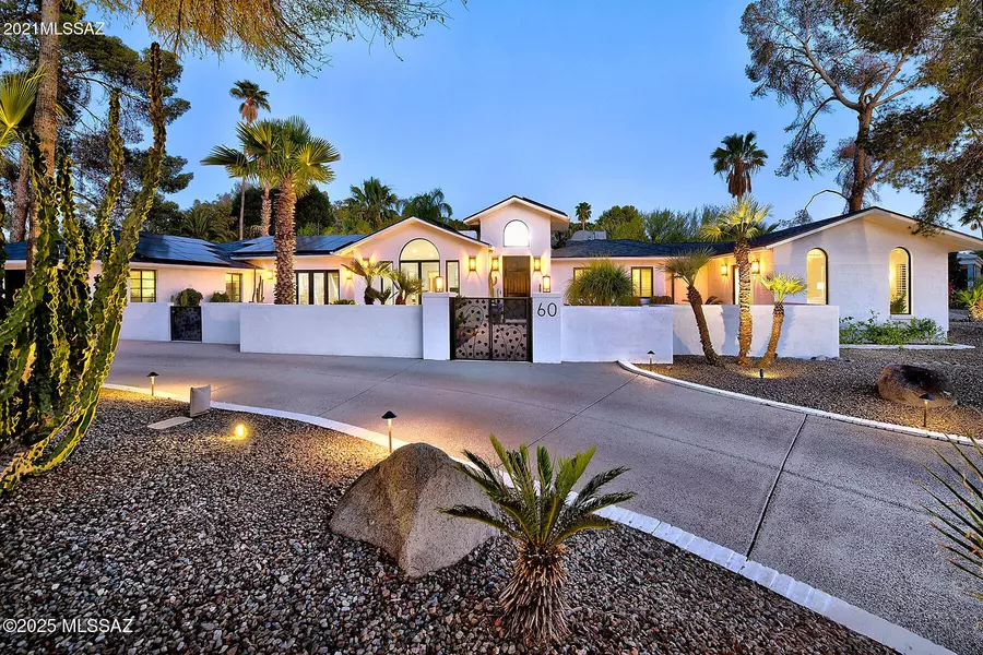 60 N Camino Miramonte, Tucson, AZ 85716