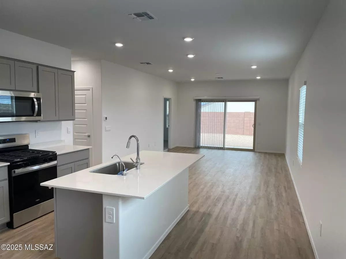 Vail, AZ 85641,12213 E Morris Carson Drive