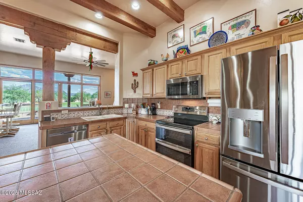 Green Valley, AZ 85614,2743 S Tree Gables Drive