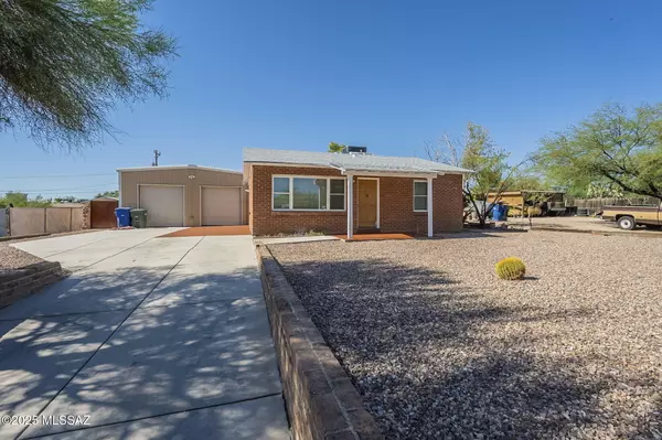 Tucson, AZ 85711,4766 E 2nd Street