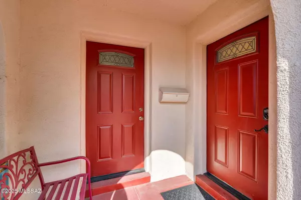 Tucson, AZ 85719,1333 E Broadway Boulevard
