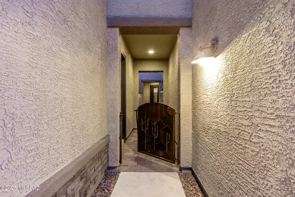 Oro Valley, AZ 85755,13153 N Humphreys Peak Drive