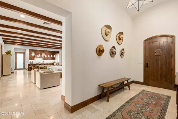 Tucson, AZ 85719,2003 E 5th Street