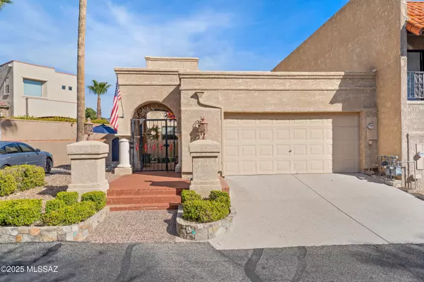 Tucson, AZ 85718,6492 N Green Briar Drive