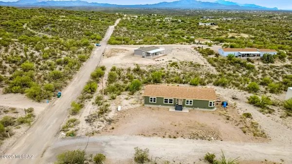 Vail, AZ 85641,11232 S Lava Peak Road