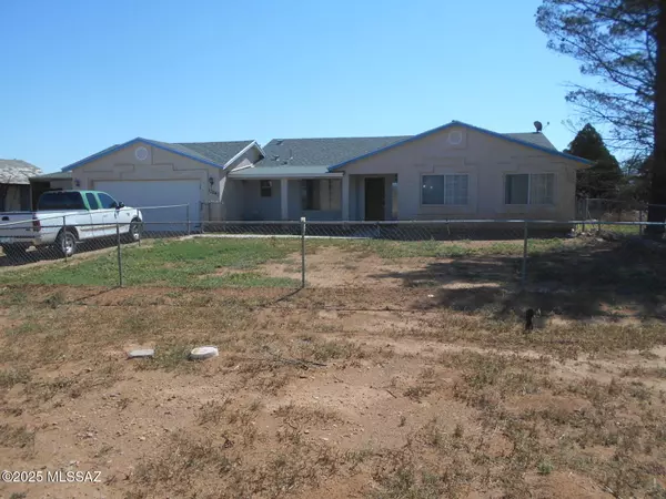 Pearce, AZ 85625,13242 S Kit Carson Road