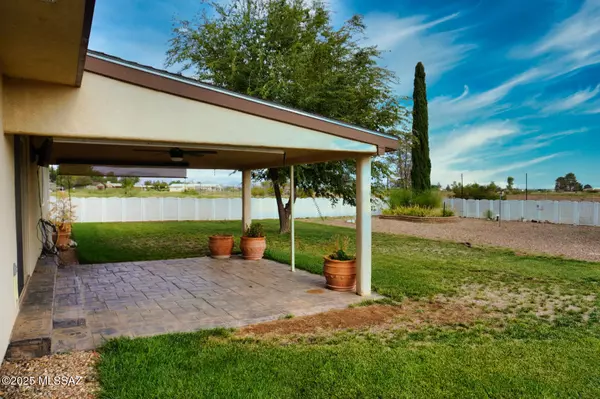 Pearce, AZ 85625,1021 E Geneva Street