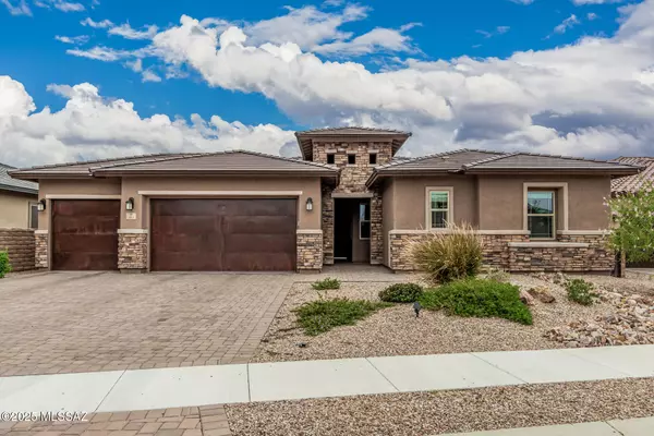 Oro Valley, AZ 85755,415 W Saguaro Arm Trail