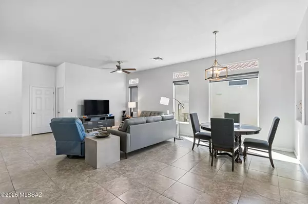 Marana, AZ 85658,5380 W Tearblanket Place