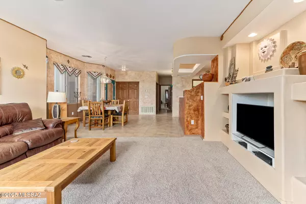 755 W Vistoso Highlands Drive #112, Oro Valley, AZ 85755