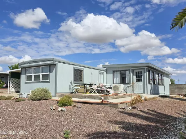 Green Valley, AZ 85614,282 W Olive Drive