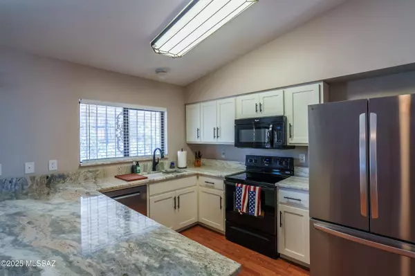 Tucson, AZ 85713,2152 W Jackalope Place