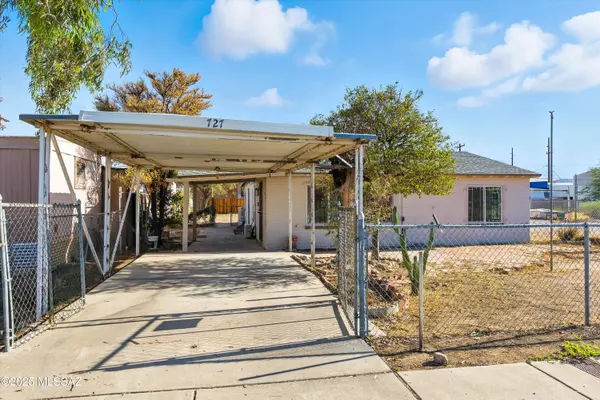 Tucson, AZ 85705,727 W Budmoore Terrace