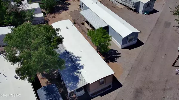 Benson, AZ 85602,260 S Land Street #15