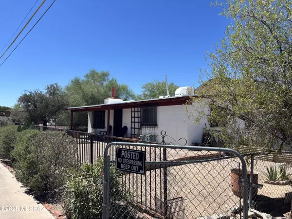 Tucson, AZ 85713,1402 S San Felipe Drive