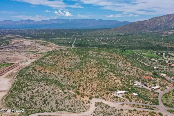 Vail, AZ 85641,E Los Reales Road #5