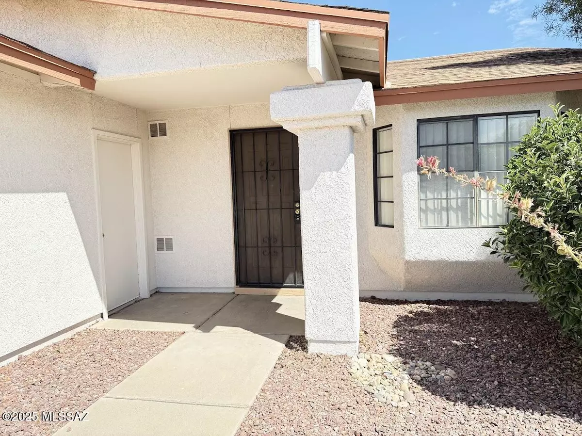 Tucson, AZ 85742,4656 W Daphne Lane