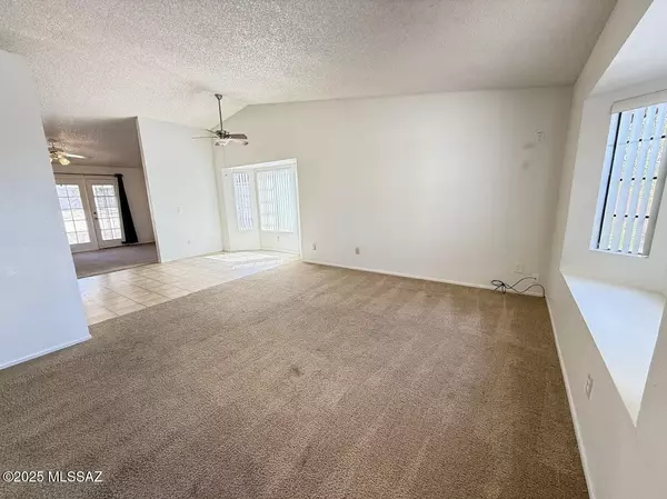 Tucson, AZ 85742,4656 W Daphne Lane