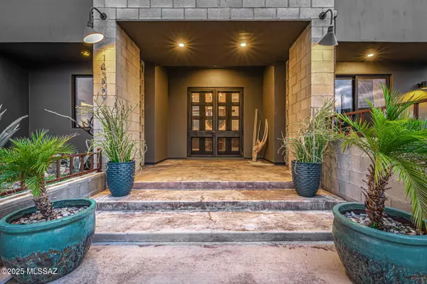 Oro Valley, AZ 85755,14300 N Tortolita Estates Drive