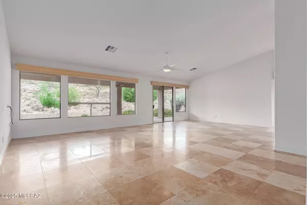 Saddlebrooke, AZ 85739,38518 S Sand Crest Drive