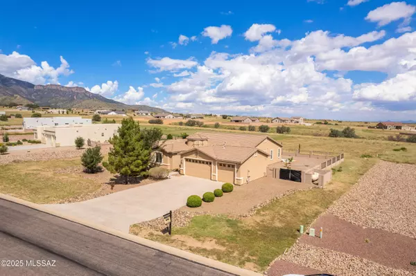 Hereford, AZ 85615,6592 Saddlehorn Circle