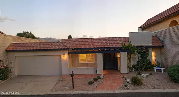6605 E Via Cavalier, Tucson, AZ 85715