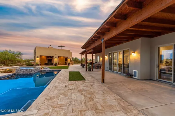 Tucson, AZ 85755,1672 W Limewood Drive