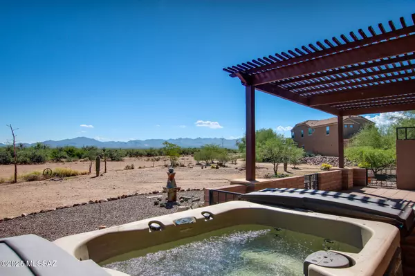 Sahuarita, AZ 85629,17947 S Deer Lodge Court